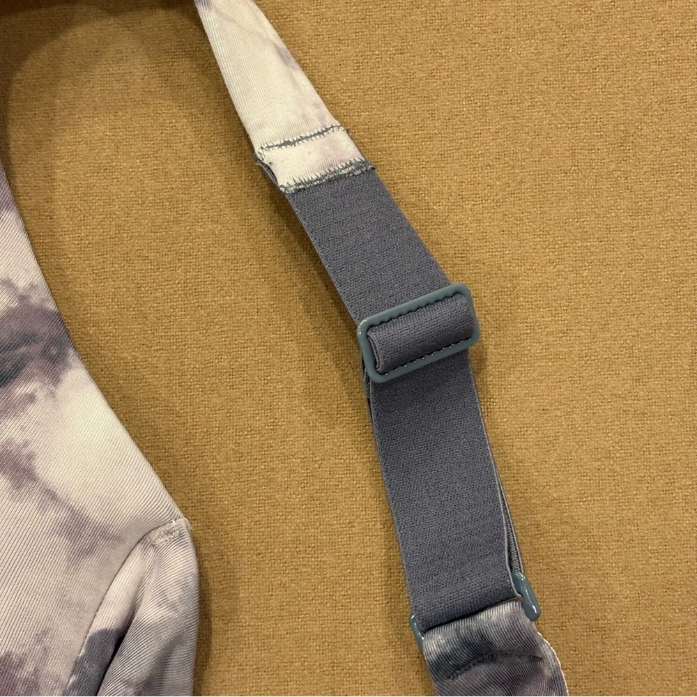 Cacique Lightly Lined No Wire Bra Black White Grey Tie Dye Size 42DDD - Picture 8 of 9